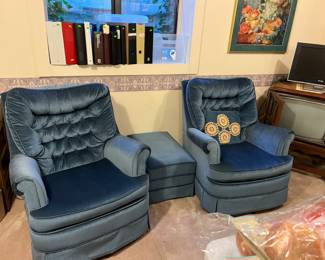 Pair of nice chairs