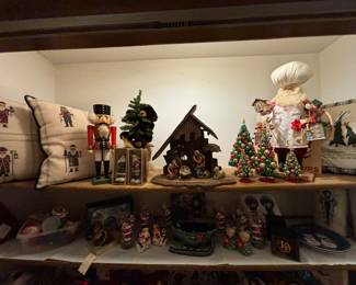 Holiday Pillows, Nativity, Chef