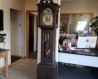 ***This item is located offsite.