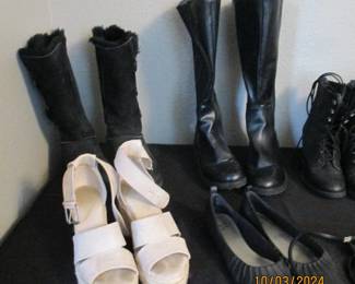 Ladies Shoes/Boots