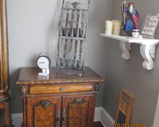 Night stand. Magazine rack, misc