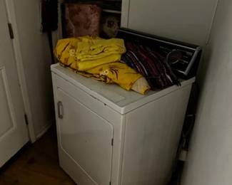 Washer & dryer 