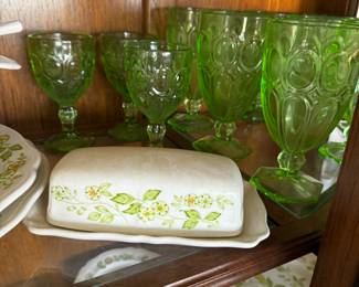 Petit Flora  Covered Butter Dish