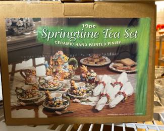 Tea set new in box 