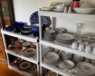Dish patterns. 