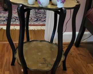 2 tiered side table