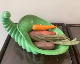Ceramic cornucopia