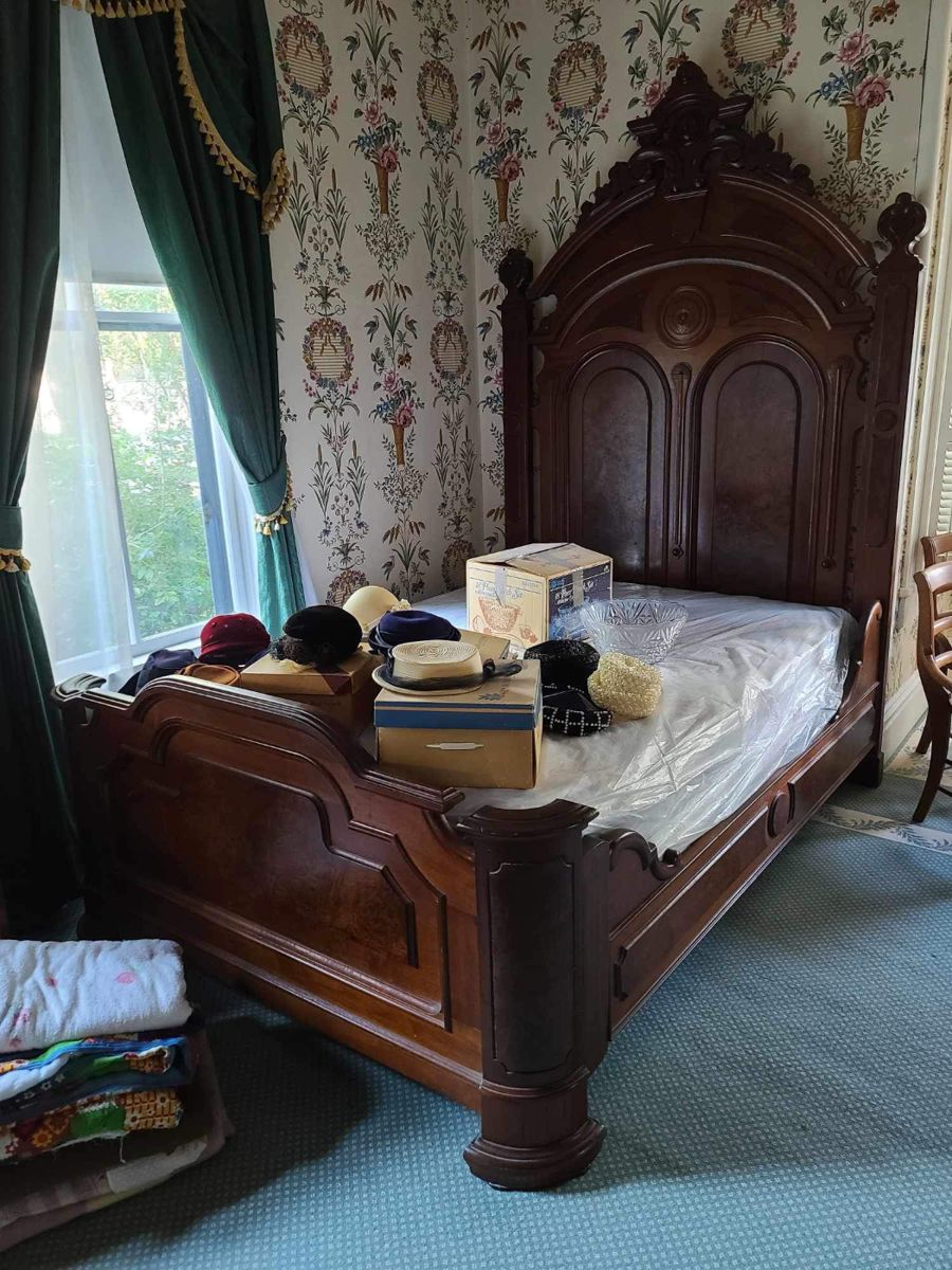 5060 Off Sale in La Grange, TX starts on 10/12/2024