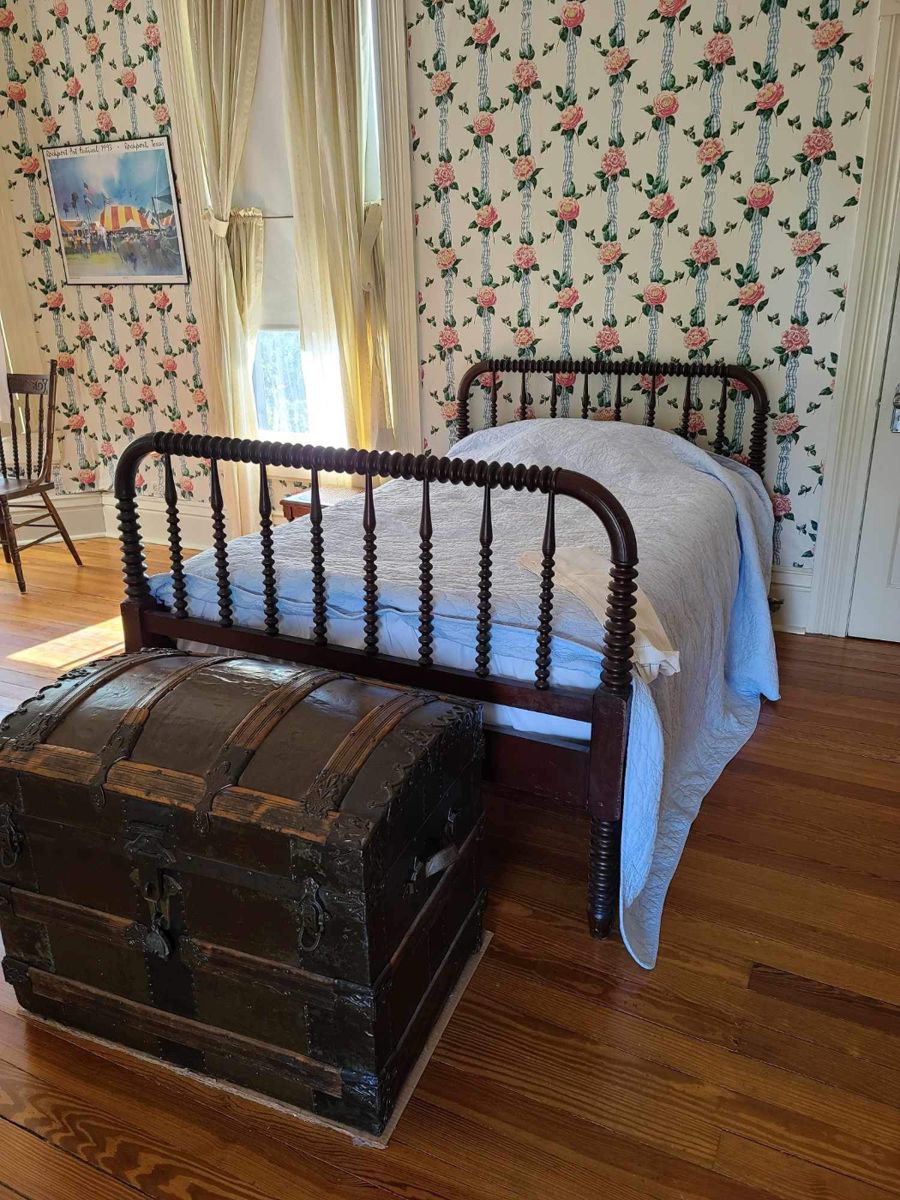 5060 Off Sale in La Grange, TX starts on 10/12/2024