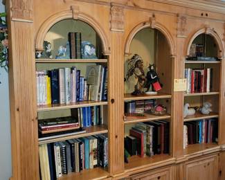 Large bookshelf/cabinet