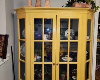 Darling yellow cabinet