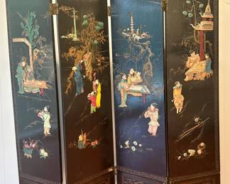 Chinese lacquered four panel wooden floor screen with applied faux hard stone decoration