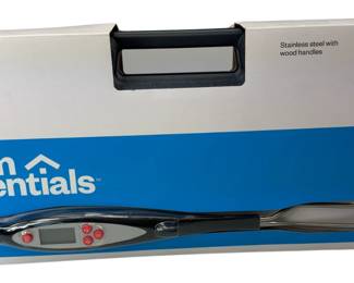 Grilling Tool Set Digital Meat Thermometer Case Stainless Steel Wood Handles 17 Pc