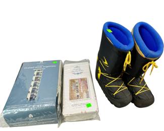 Shoe Organizers & Size 7/8 Moon Boots 