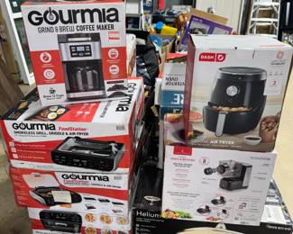 New In Box Merchandise Orlando Estate Auction