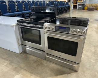Chest Freezers and Stoves Orlando Estate Auction