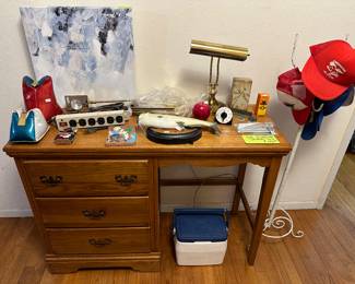 very nice smaller solid wood student desk in very nice condition 