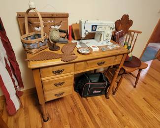 Great desk!
