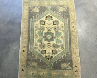 Turkish Rug, 3x2 ft - $150 firm.