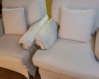 Pair of arm chairs 
