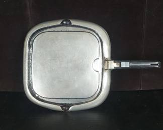 Vintage Magnalite Wagnerware Broiler Griddle