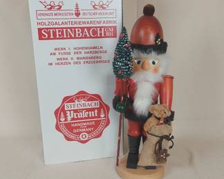 Santa Claus Nutcracker