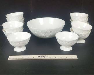 LENOX Opal Innocence Carved Large Serving Bowl 12 Ice cream Bowls