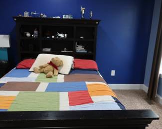 queen  bed  and  black  bed  frame