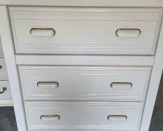 4 Drawer White Dresser