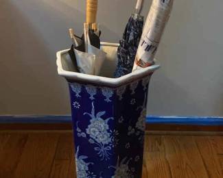 Asian Style Ceramic plant Stand