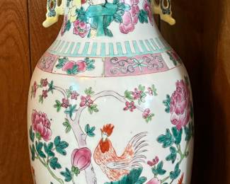 ~17” CHINESE FAMILLE ROSE ENAMELED PORCELAIN VASE HAND PAINTED ROOSTERS • Good Fortune, Luck, Prosperity & Moral Fortitude 