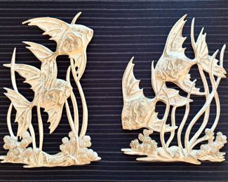 Vintage VTG 1960’s Sexton MCM “Fish Swimming Thru Seaweed” Gold Metal Wall Art-Ocean Scene Wall Decor-Tropical-Beach House Decor