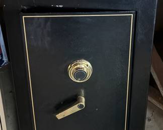 Sentry Safe Model D888 w/ Combo 