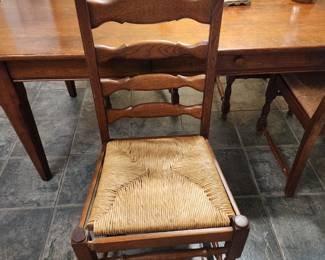 Dining table comes with 4 lovely rush-bottom chairs.