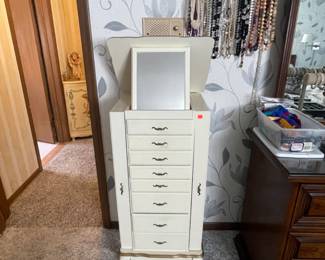 Jewelry Chest