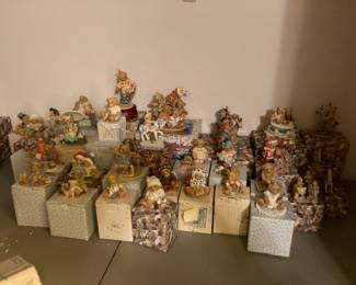 VINTAGE Boyds BEARS AND FRIENDS