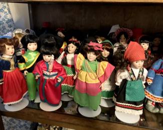 Dolls of the World porcelain