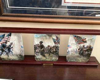 CIVIL WAR PLATES WITH WOODEN STAND