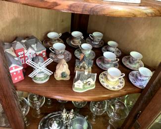 tea cups