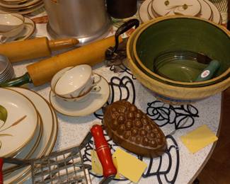 Items Located In The Kitchen