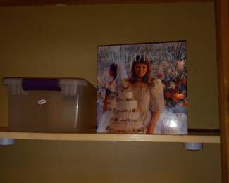 Items Located In The 1st Bedroom