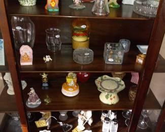 Items Located In The Family Room