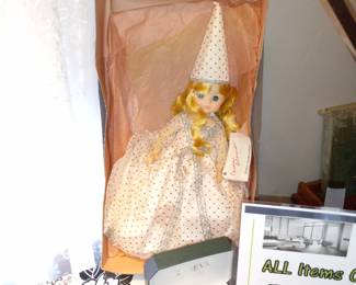 Items Located In The 2nd Bedroom