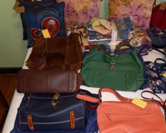 Items Located In The 3rd Bedroom