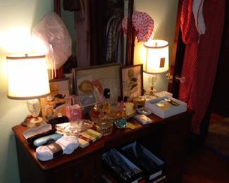 Items Located In The 3rd Bedroom