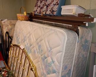 Items Located In The Lower Level
