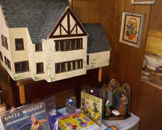 Items Located In The Lower Level