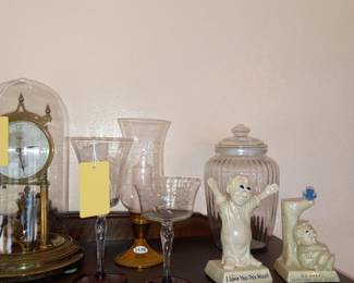 Items Located In The Family Room