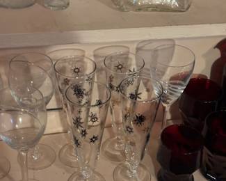 Retro Christmas glasses