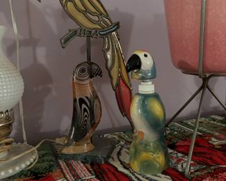 Art glass parrots